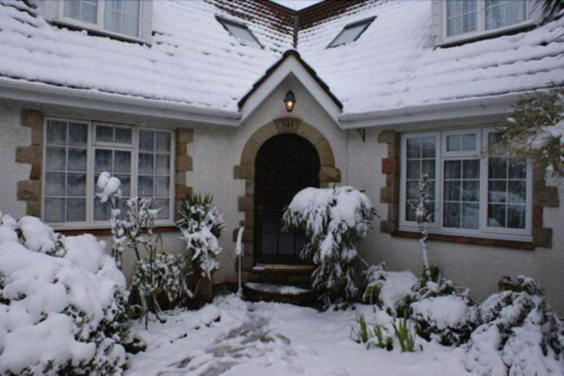 Grange Lodge - Genel