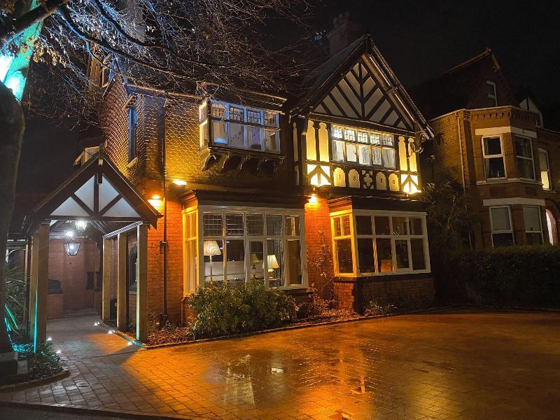 Chester Court Hotel - Genel
