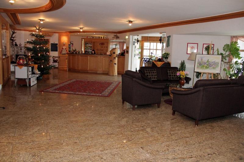 Flairhotel Zum Forstmeister - Lobi