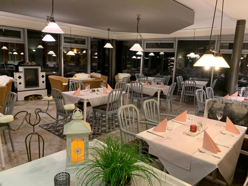 Berghotel Drei Brüder Höhe - Restoran