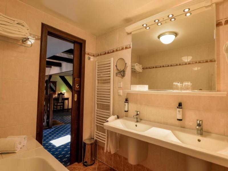 LH Hotel Gold - Oda