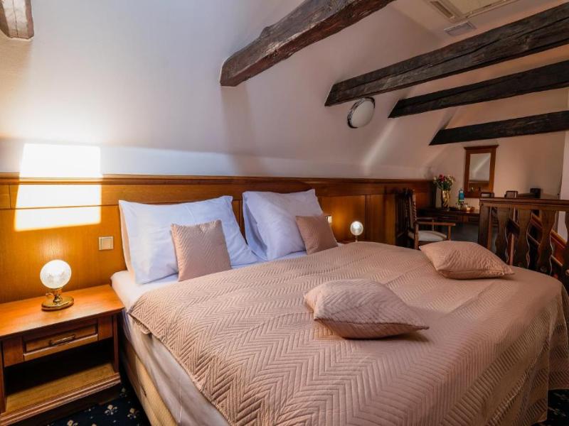 LH Hotel Gold - Oda