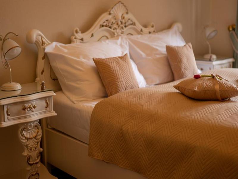 LH Hotel Gold - Oda