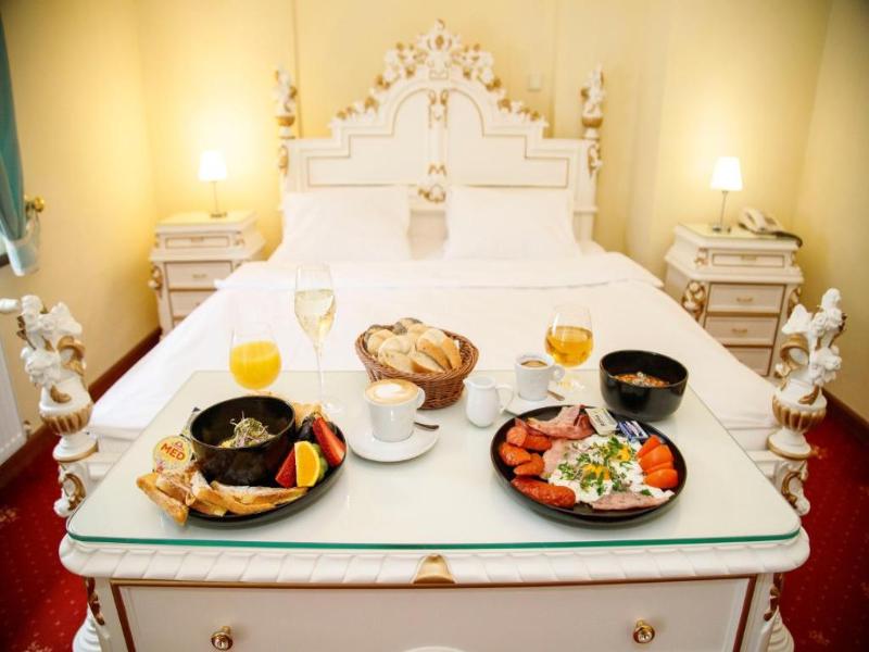 LH Hotel Gold - Oda