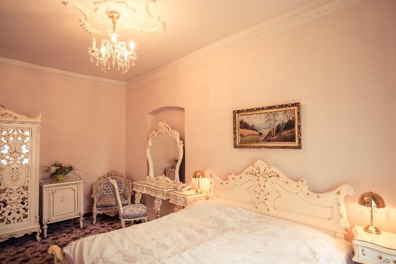 LH Hotel Gold - Oda