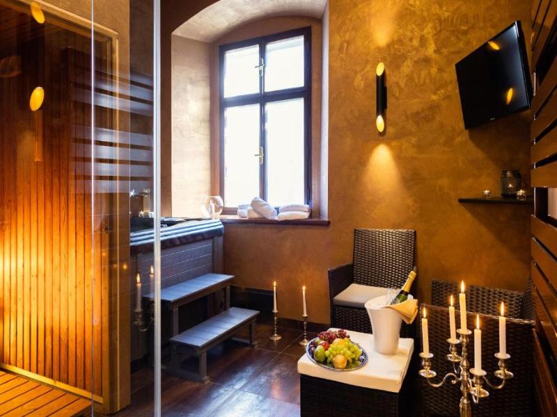 LH Hotel Gold - Oda