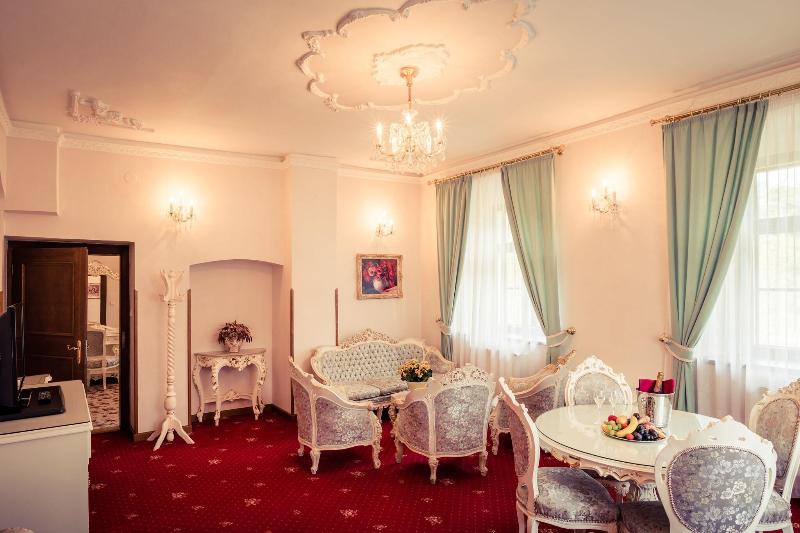 LH Hotel Gold - Oda
