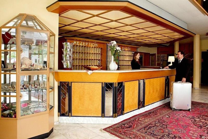 Rheinhotel Vier Jahreszeiten - Genel