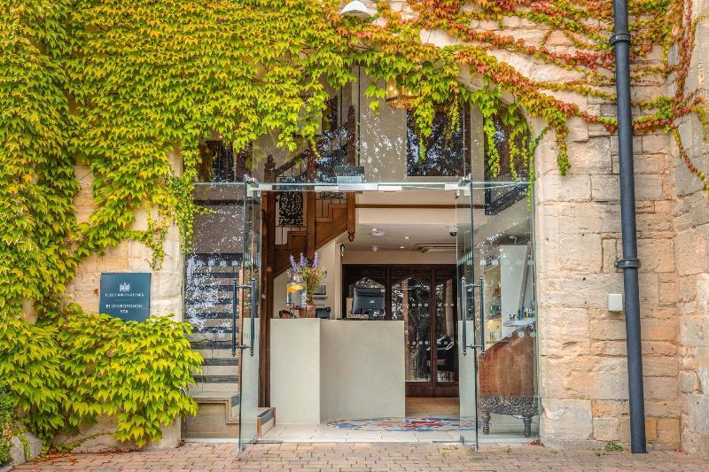 Ellenborough Park - Aktivite