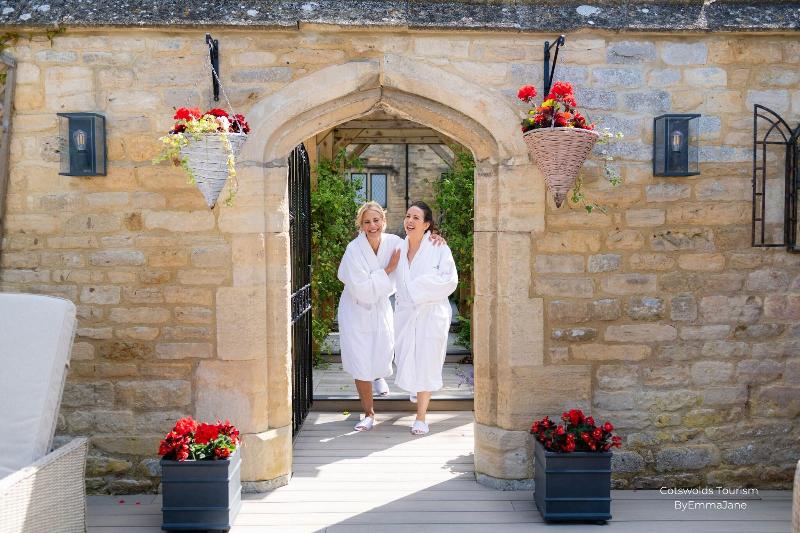 Ellenborough Park - Aktivite
