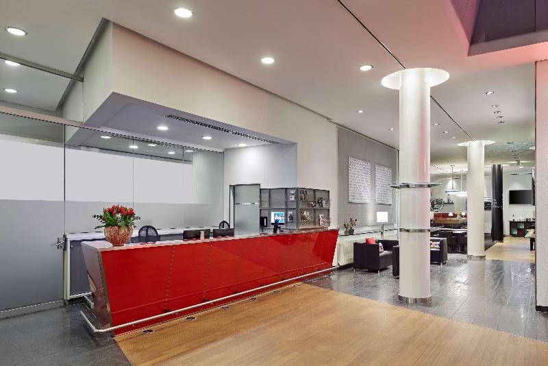 Lindner Hotel Cologne Am Dom, part of JdV by Hyatt - Lobi