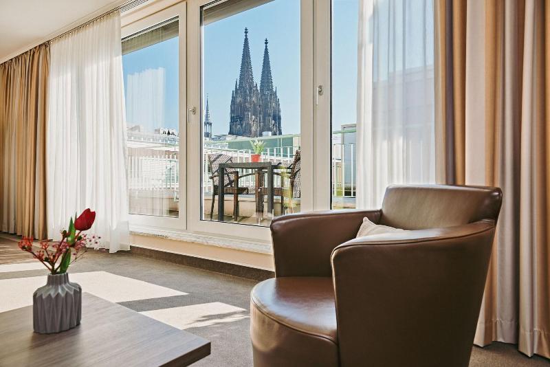 Lindner Hotel Cologne Am Dom, part of JdV by Hyatt - Genel