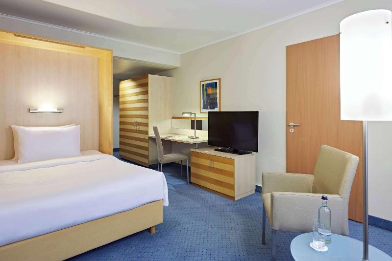 Lindner Hotel Cologne Am Dom, part of JdV by Hyatt - Oda