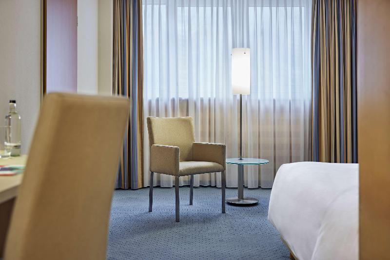 Lindner Hotel Cologne Am Dom, part of JdV by Hyatt - Oda