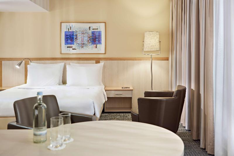 Lindner Hotel Cologne Am Dom, part of JdV by Hyatt - Oda