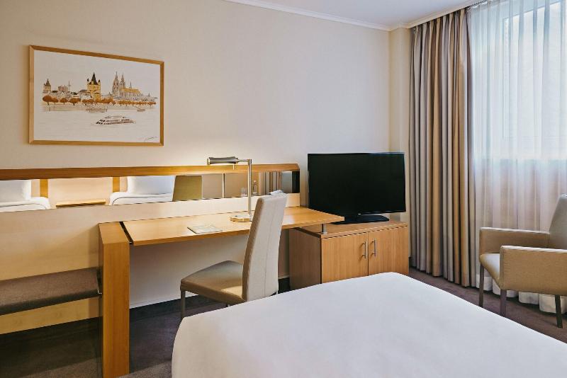 Lindner Hotel Cologne Am Dom, part of JdV by Hyatt - Oda