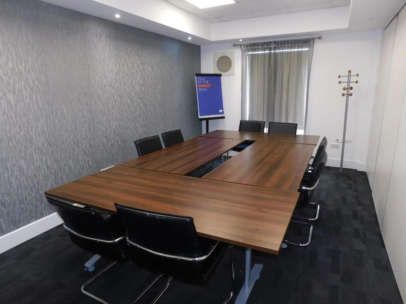 Holiday Inn Express Nuneaton - Toplantı
