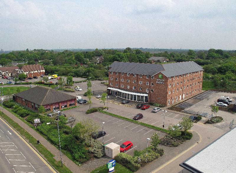 Holiday Inn Express Nuneaton - Genel