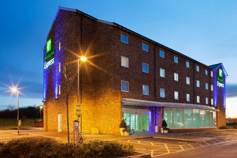 Holiday Inn Express Nuneaton - Genel