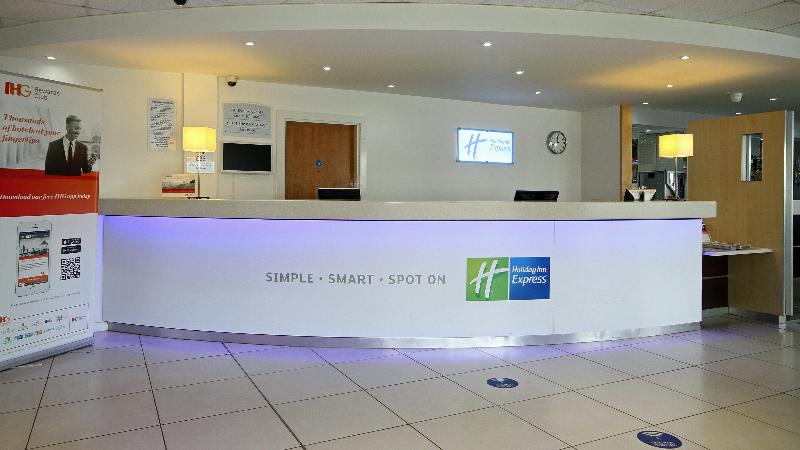 Holiday Inn Express Nuneaton - Genel