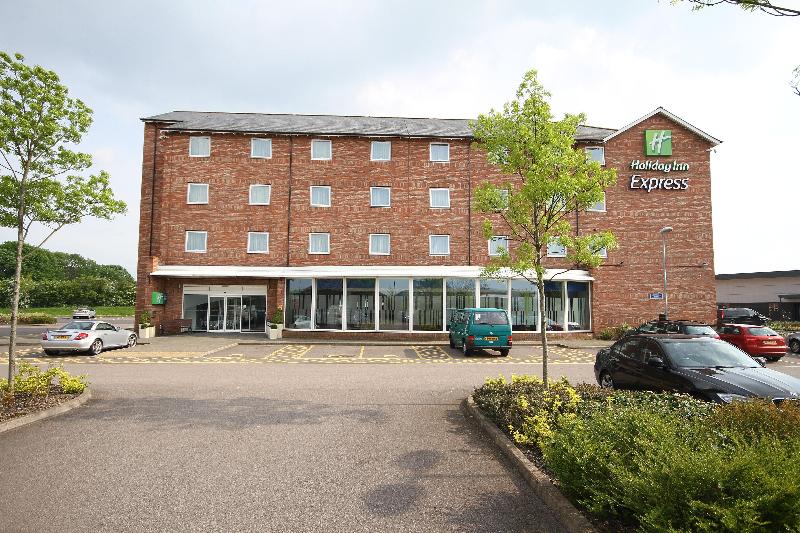 Holiday Inn Express Nuneaton - Genel
