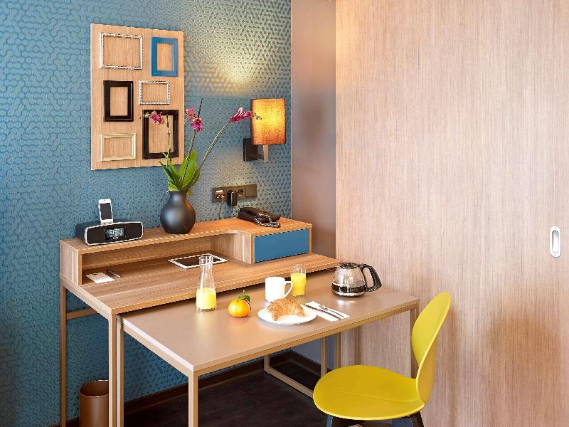 Adagio Cologne City Apart Otel - Oda