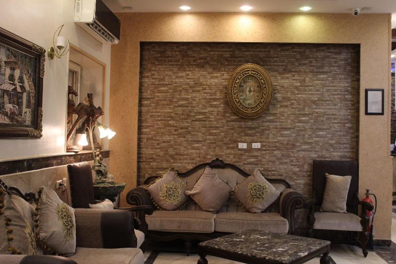 Amin Hotel - Lobi