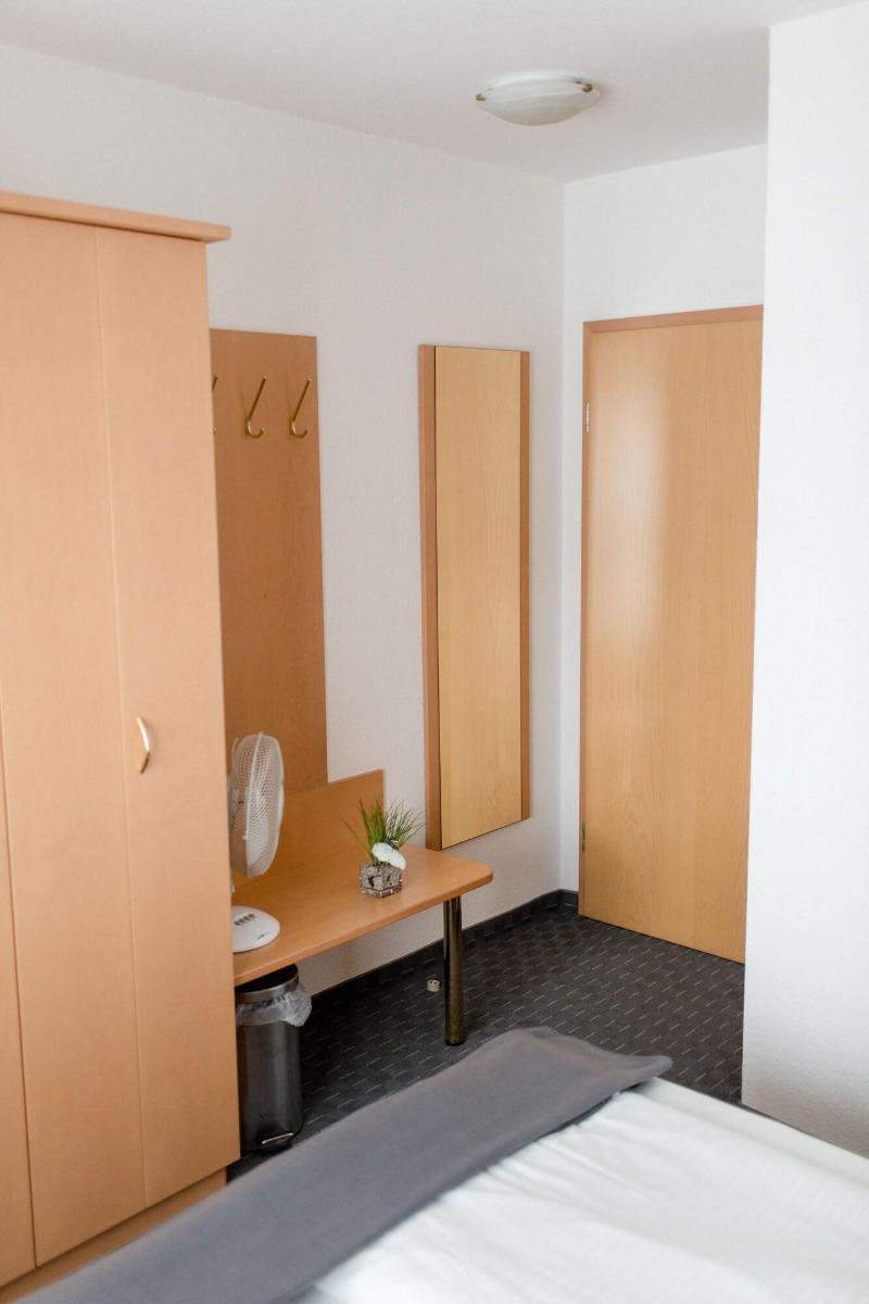 Hotel Bonn City - Oda
