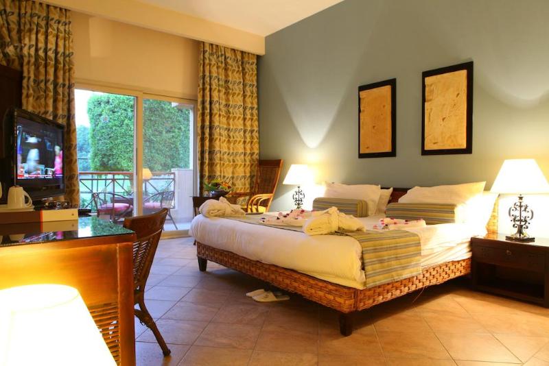 Swiss Inn Pyramids Golf Resort & Swiss Inn Plaza - Oda
