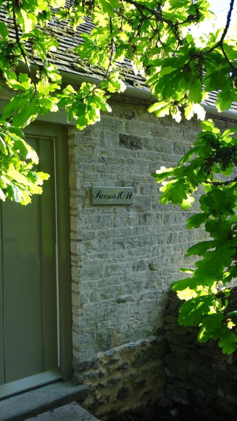 The Colesbourne Inn - Genel