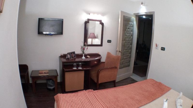 Zayed Hotel - Oda
