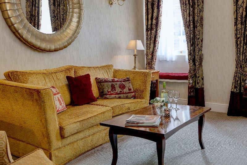 The George Hotel - Oda