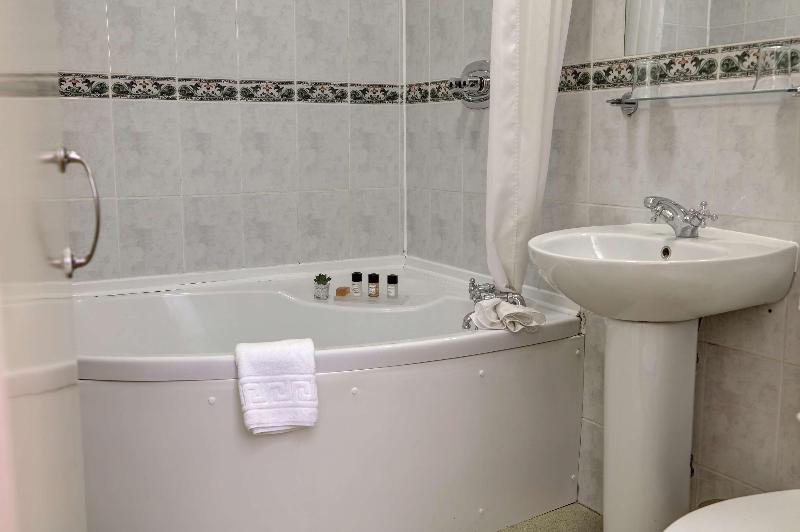 The George Hotel - Oda