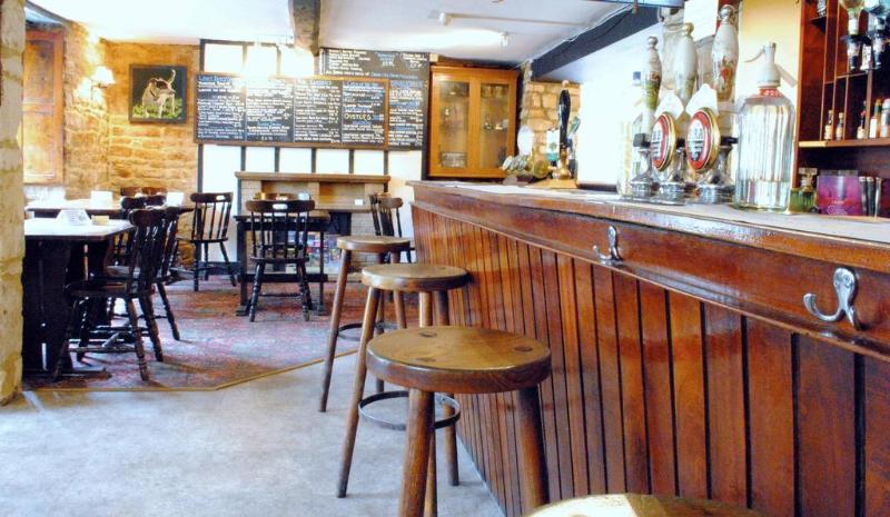 The Fox Inn - Genel