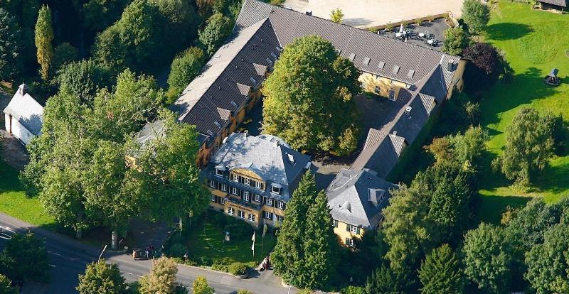 Haus Schlesien - Genel
