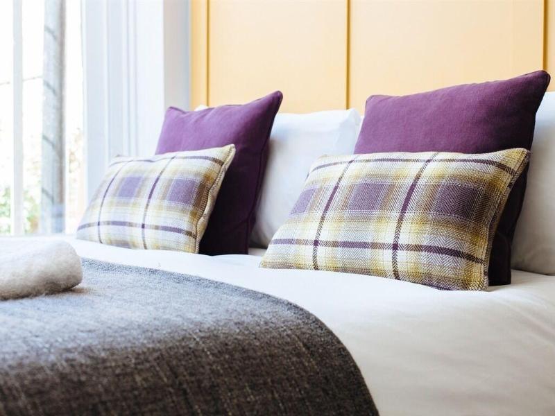Regency House - Genel