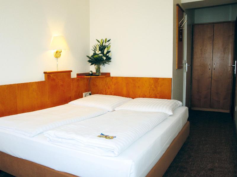 Hotel Ahl Meerkatzen - Oda