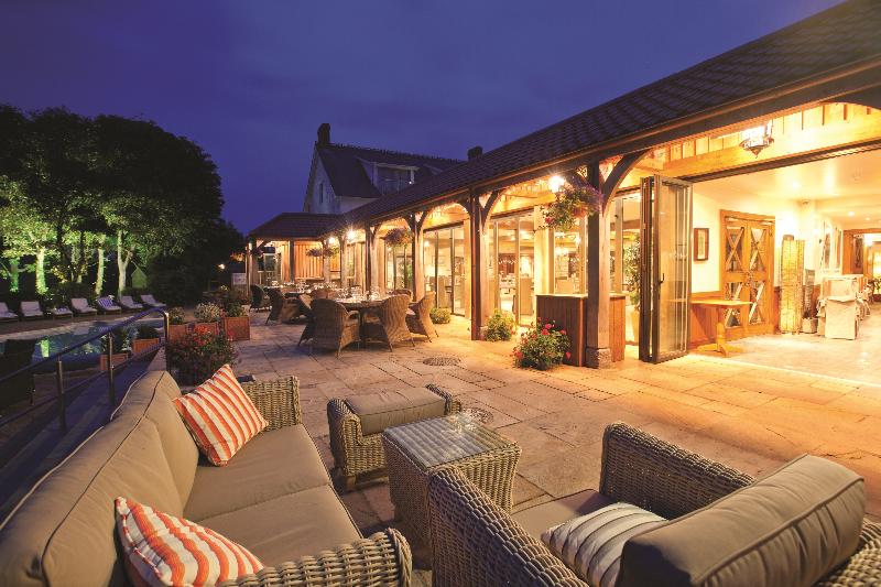The Farmhouse - Teras