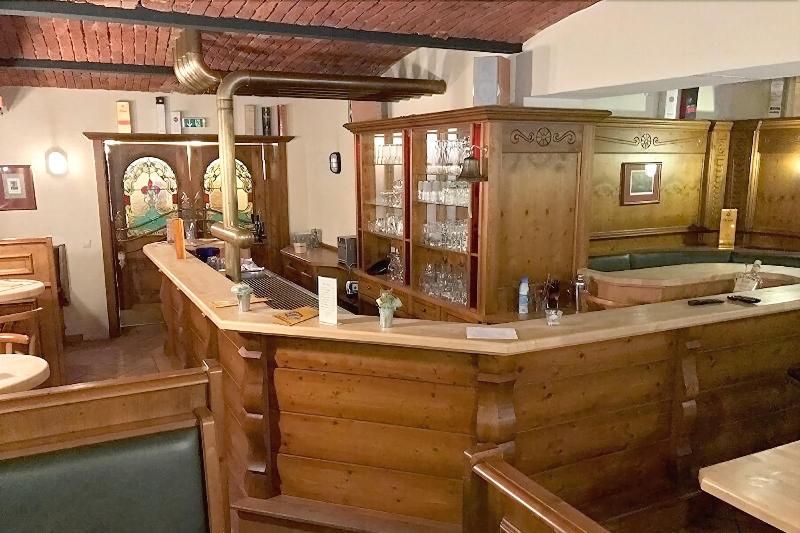 Drei Schwanen - Bar