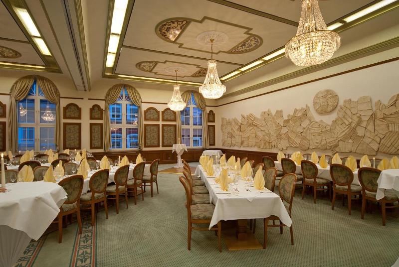 Drei Schwanen - Restoran