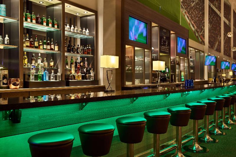 Curve Hotel BayArena - Havuz
