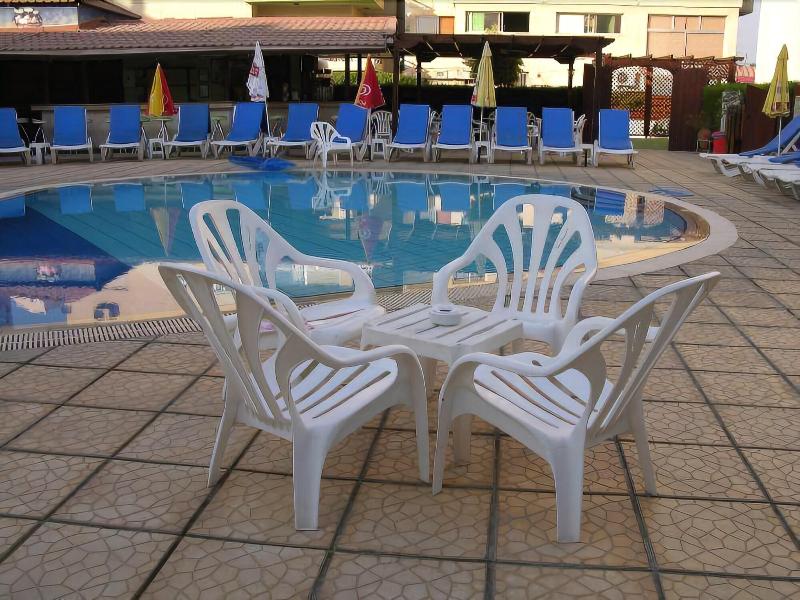 Pigeon Beach Hotel Apartments - Aktivite