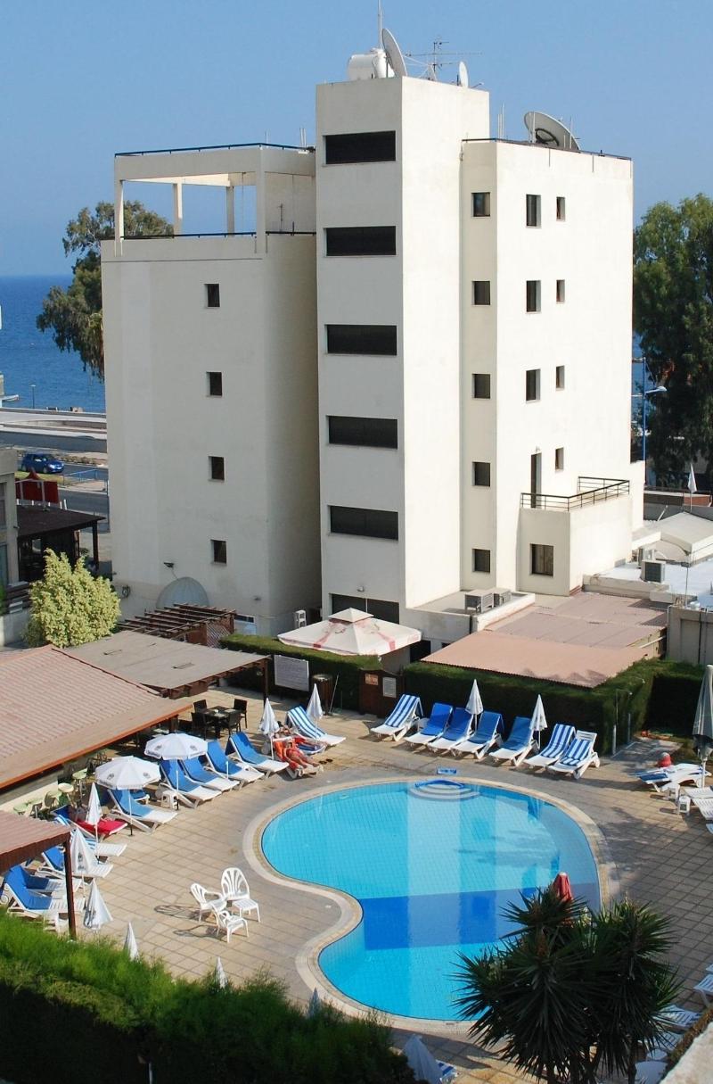 Pigeon Beach Hotel Apartments - Genel