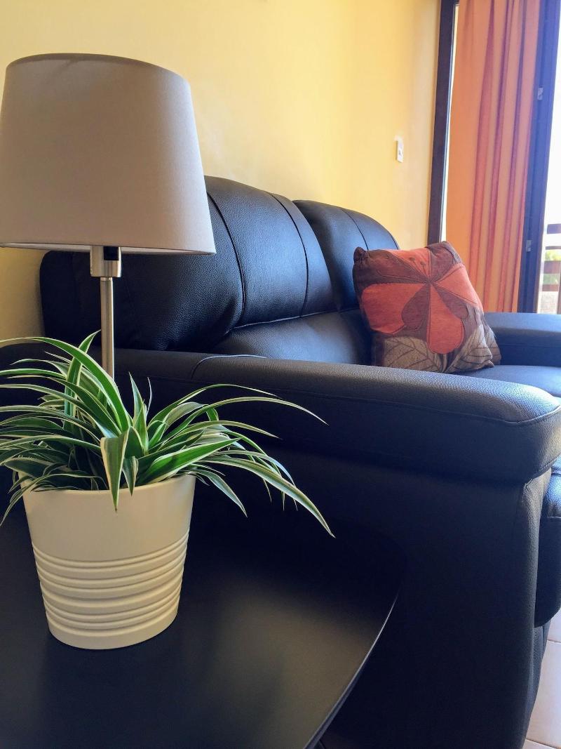 Pigeon Beach Hotel Apartments - Oda
