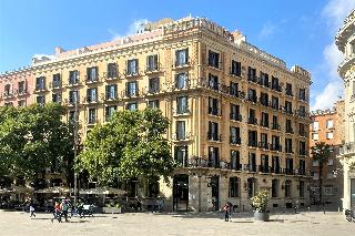 Lamaro Hotel