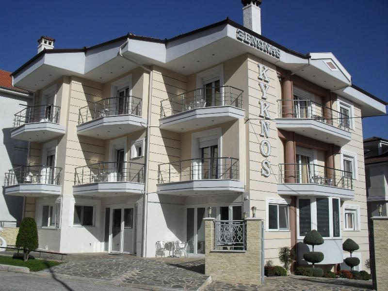 Kyknos De Lux - Genel