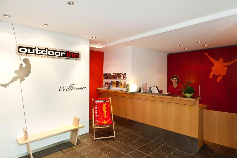Outdoor Inn - Lobi