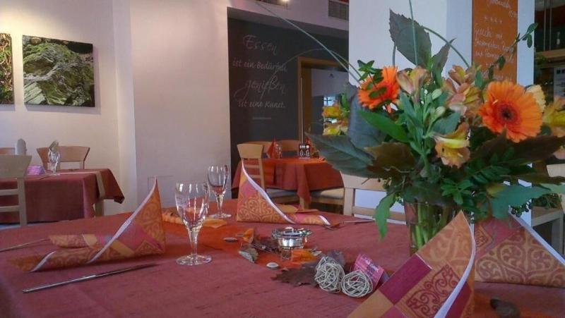 Outdoor Inn - Restoran