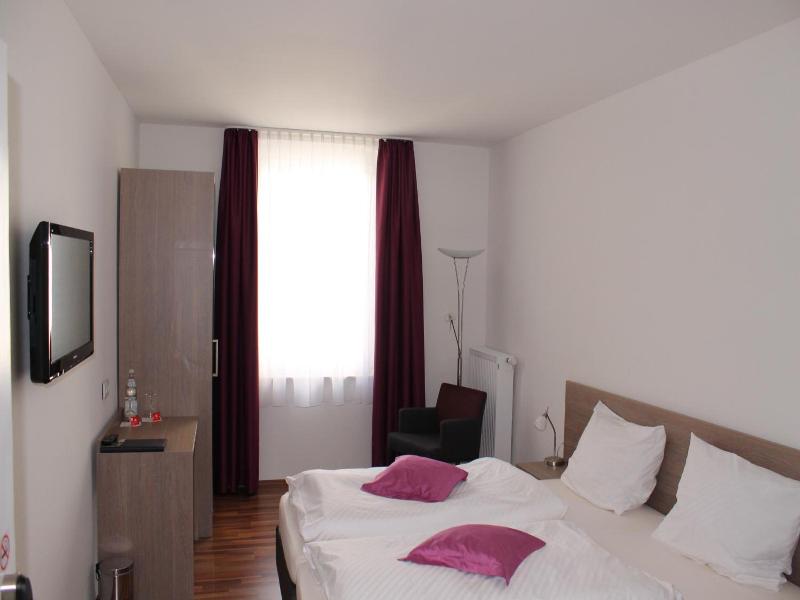 RheinHotel Arte - Oda
