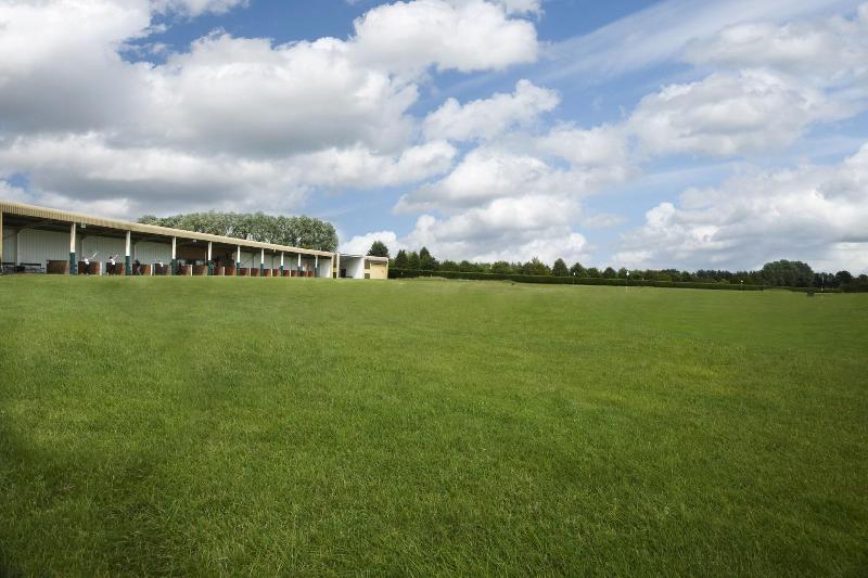 The Essex Golf & Country Club Hotel - Aktivite